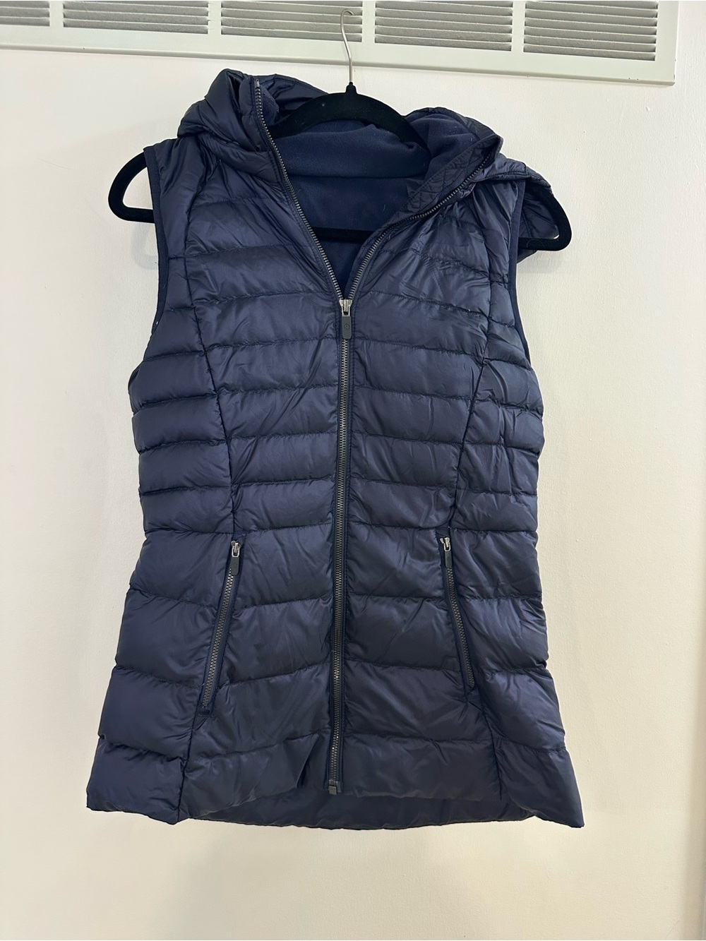 Lululemon Navy Hooded Puffer Vest down size small
